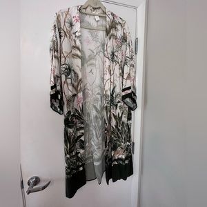 Jungle print robe